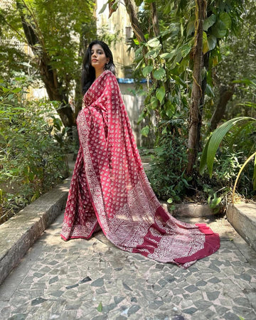 Maroon Mul Cotton Silk Ready to Wear Saree with Floral Print and Border Work with blouse