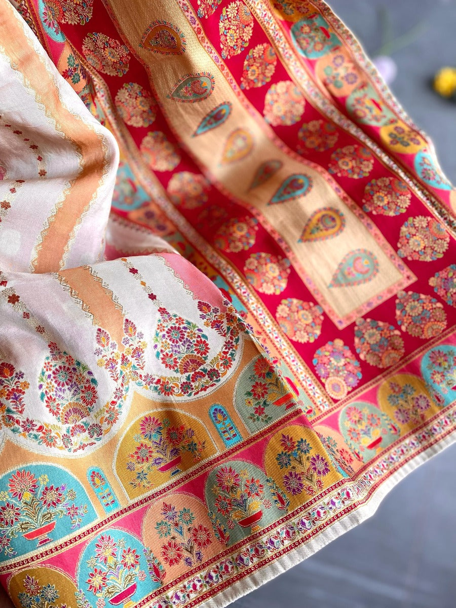 Stunner Beige Pashmina Saree With Desuetude Blouse Piece