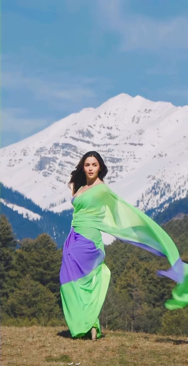 Green And Purple Tones With An Ombre Effect Georgette Ready To Wear Saree With Unstitched Blouse - Image 3