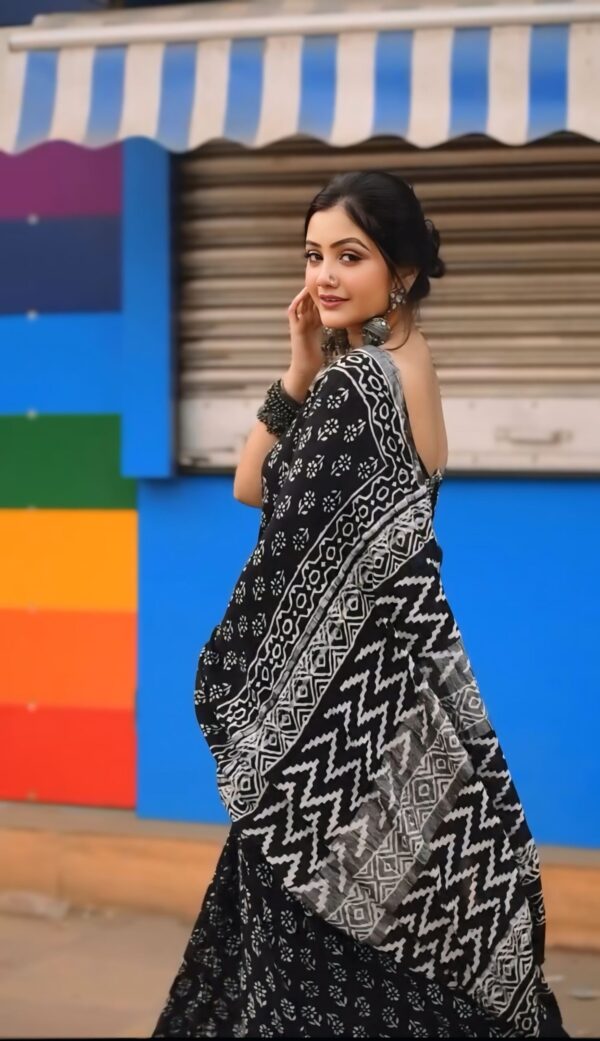 Black Color Soft Linen Bagru Print Ready To Wear Saree With Unstitched Blouse - Image 3