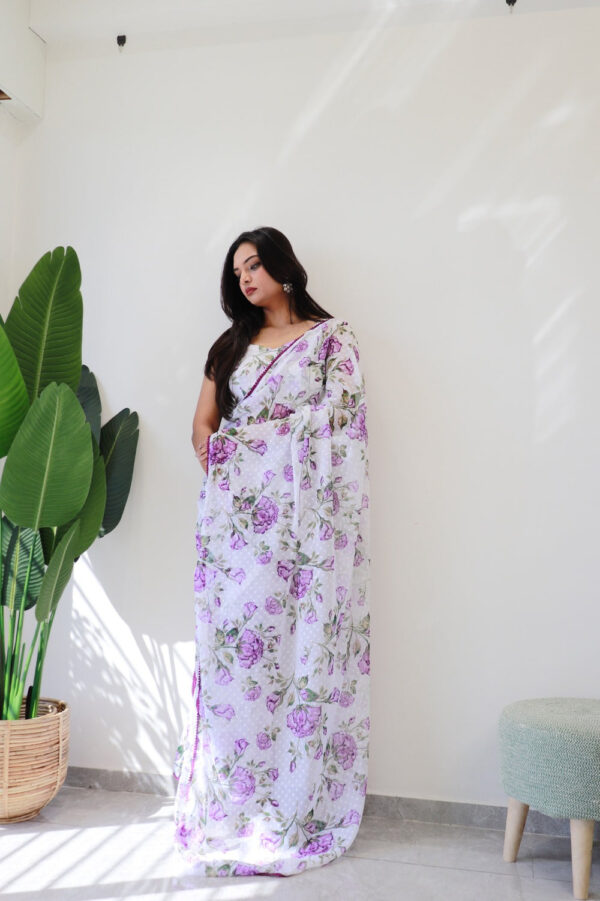 White And Light Purple Floral Prints With A Subtle Polka Dot Base Georgette Ready To Wear Saree With Unstitched Blouse - Image 3