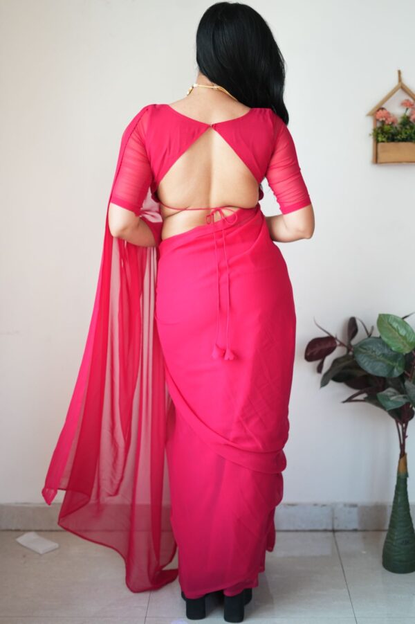 Red And Pink ,Omber Print Georgette Ready To Wear Saree With Unstitched Blouse - Image 3