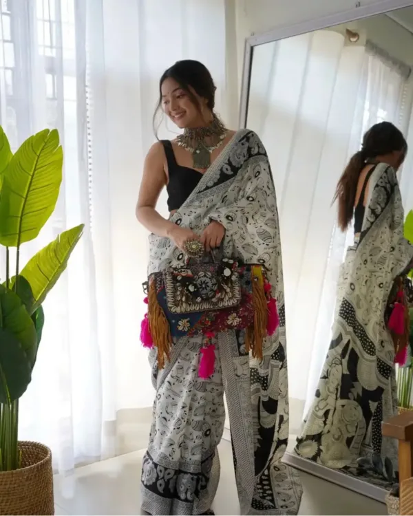 White And Black Handpainted Madhubani Art Motifs Georgette Ready To Wear Saree With Unstitched Blouse - Image 3