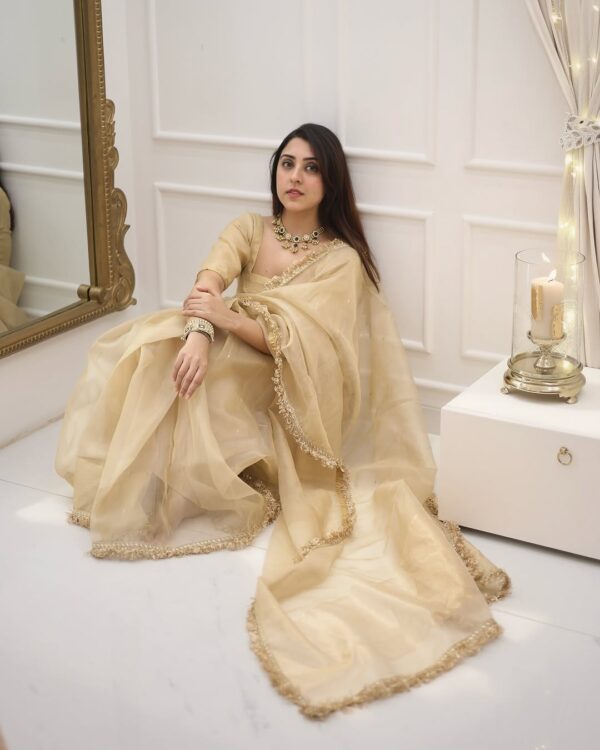 Golden & Cream Color Cotton Saree With Golden Border Ready To Wear Saree With Unstiched Blouse - Image 5