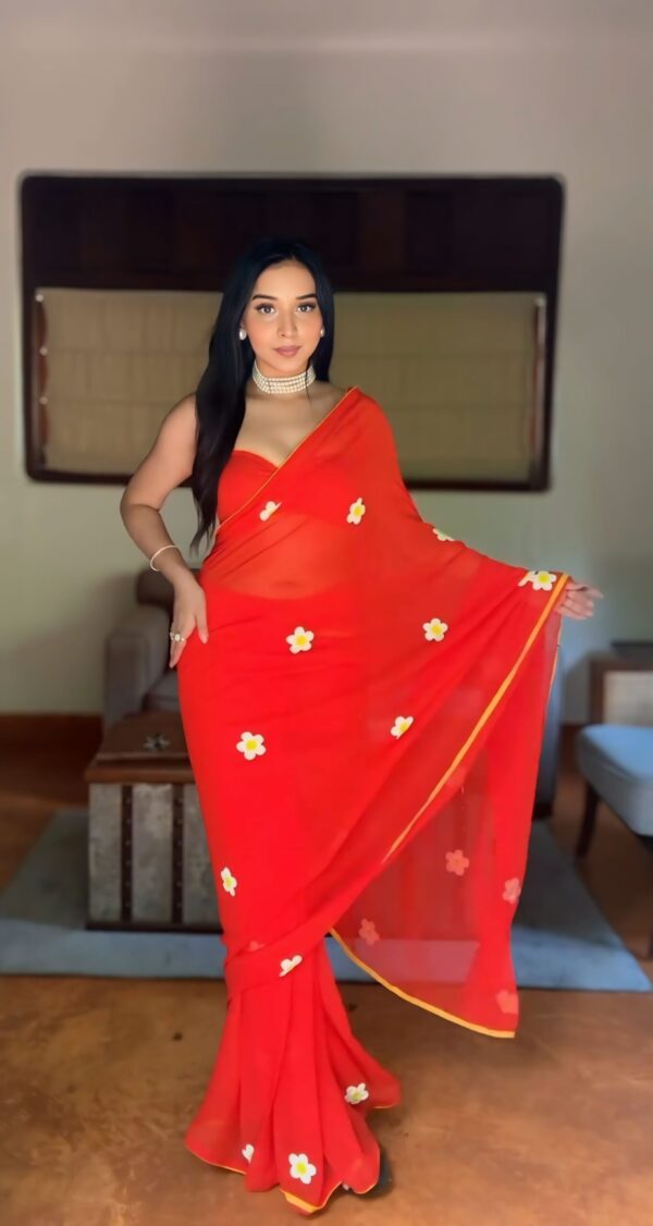 Bright Red White Floral Motifs Georgette Ready To Wear Saree With Unstitched Blouse - Image 4