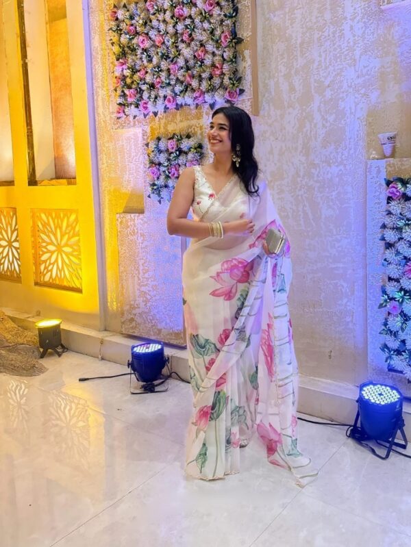 White Color Organza Pink Lotus Floral Prints Ready To Wear Saree With Stitched Blouse - Image 4
