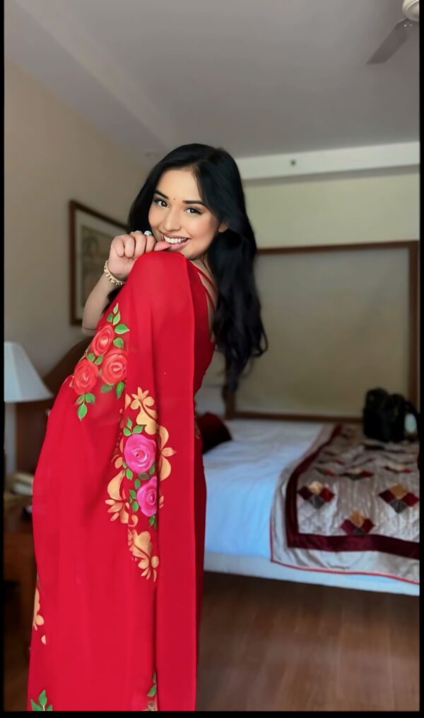 Red Color And Large Pink Floral Prints Georgette Ready To Wear Saree With Unstitched Blouse - Image 7