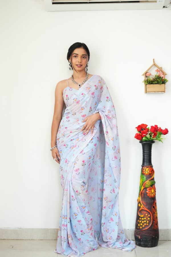 Light Blue With Multicolor Floral And Fan Motifs Georgette Ready To Wear Saree With Unstitched Blouse - Image 4