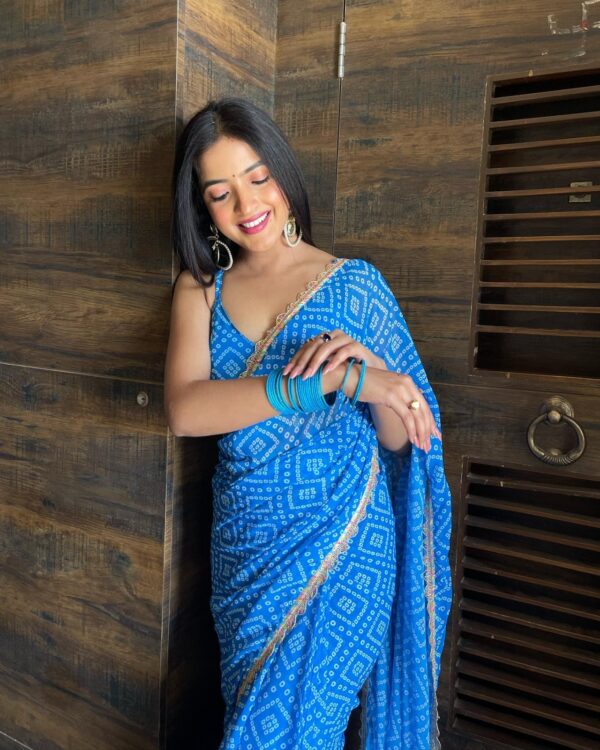 Blue Georgette Bandhani-style Geometric Print Ready To Wear Saree With Unstitched Blouse - Image 7