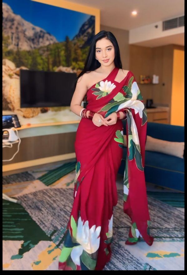 Maroon Shade, Adorned With Large White Floral Prints  Georgette Ready To Wear Saree With Unstitched Blouse - Image 6