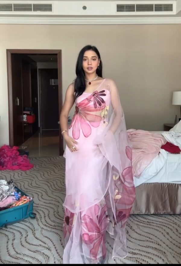 Pastel Pink Shade Hand-painted Floral Prints Organza Ready To Wear Saree With Unstitched Blouse - Image 6