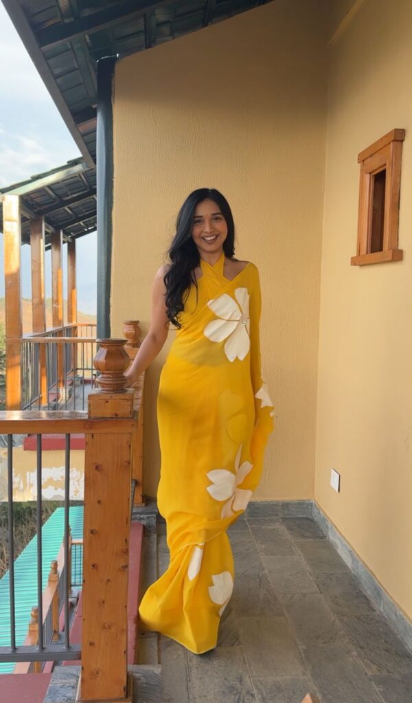 Yellow Color, Highlighted With Large White Floral Prints Georgette Ready To Wear Saree With Unstitched Blouse - Image 6