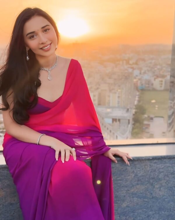Pink And Purple Color Ombre Saree,Flowy Drape Georgette Ready To Wear Saree With Unstitched Blouse - Image 4