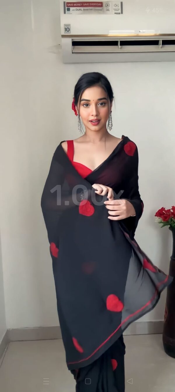 Vibrant Black Small Red Heart Motifs Georgette Ready To Wear Saree With Unstitched Blouse - Image 5
