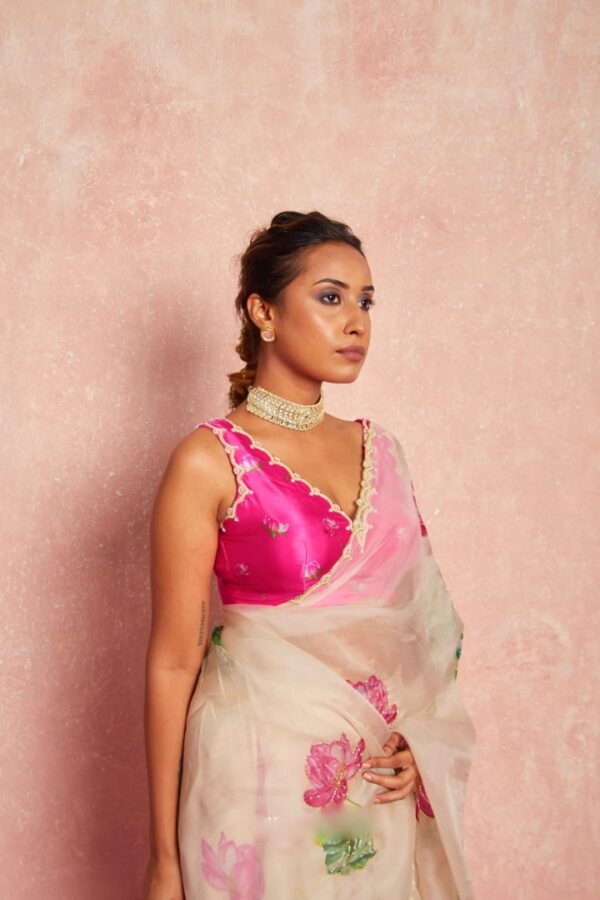 Pista-Beige Color Organza Saree Botanical Print Scalloped Golden Border Design Ready To Wear Saree With Stitched Blouse - Image 5