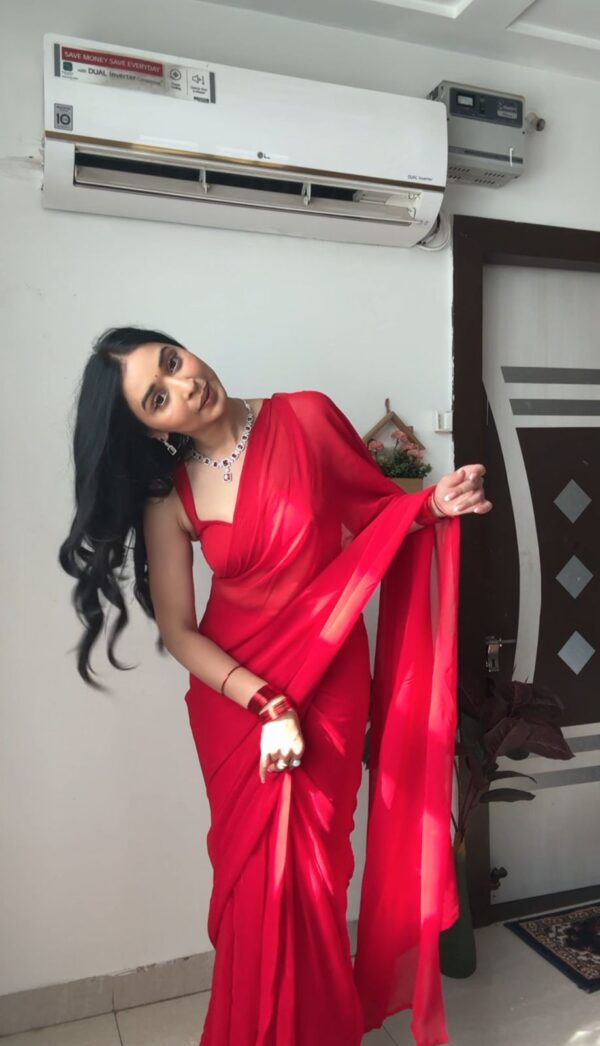 Red Color,Plain Elegant Georgette Ready To Wear Saree With Unstitched Blouse - Image 5