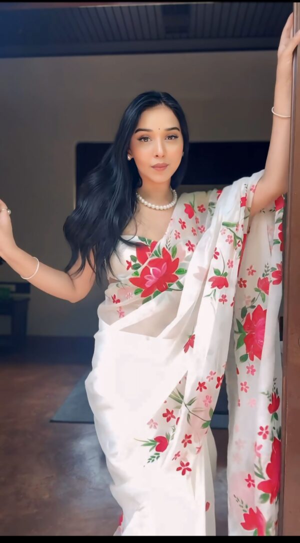 White Red And Pink Floral Prints Organza Ready To Wear Saree With Unstitched Blouse - Image 4