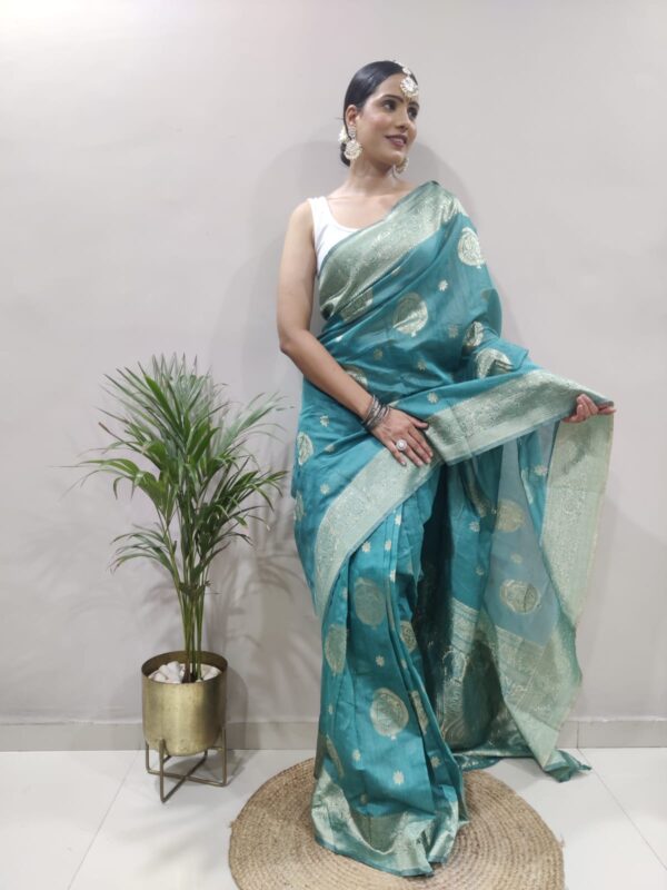 Teal Green Banarasi Silk Silver Zari Weaving And Traditional Motifs Ready To Wear Saree With Unstitched Blouse - Image 4