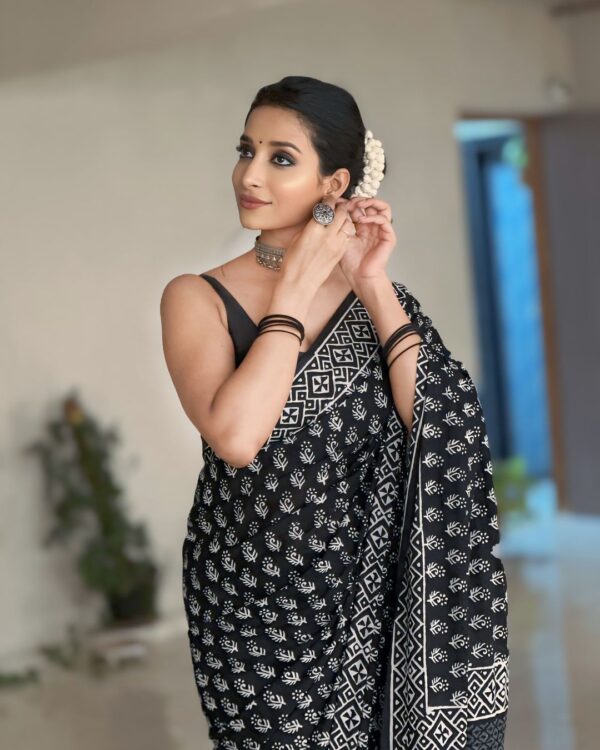 Soft Linen Black Color Ajrakh Block Print Ready To Wear Saree With Unstitched Blouse - Image 6