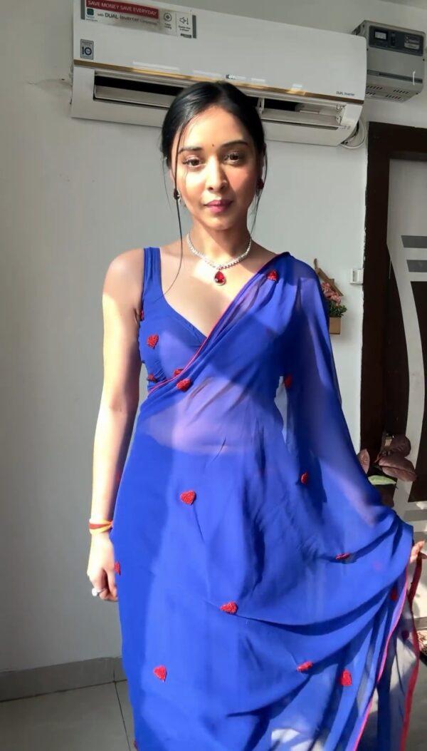 Royal Blue Shade With Small Red Embroidered Hearts Ready To Wear Saree With Unstitched Blouse - Image 7