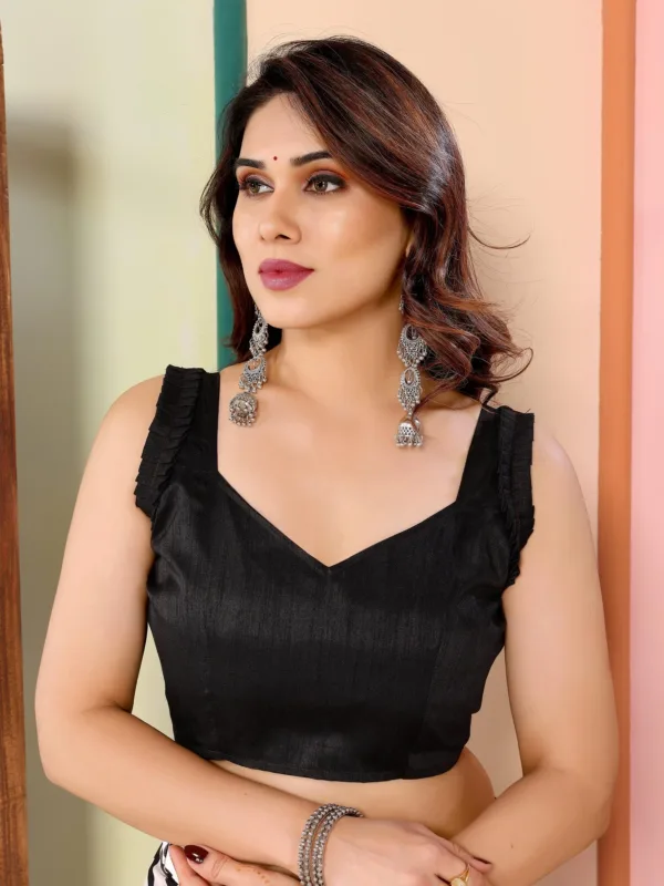 Black And White Stripes Georgette Ready To Wear Saree With Unstitched Blouse - Image 8