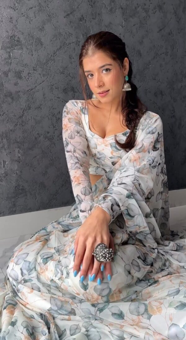 Blue, Grey, And Beige Omber Pattern Georgette Ready To Wear Saree With Unstitched Blouse - Image 4