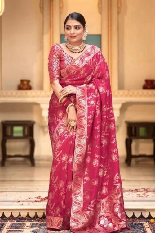 Elegant Rani Pink Banarasi Jacquard Lichi Silk Saree with Golden Zari Work – Timeless Traditional Attire
