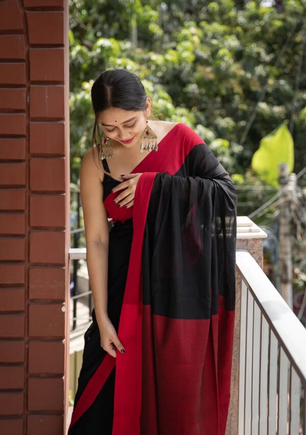 Classic Black & Red Soft Lilan Cotton Jacquard Saree – Bold Minimalism with Urban Grace - Image 4
