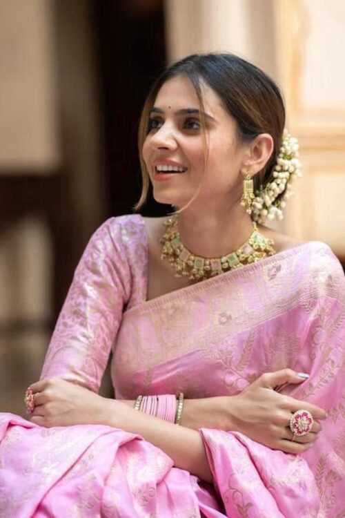 Baby Pink Banarasi Jacquard Lichi Silk Saree with Soft Gold Zari – Feminine Grace for Celebrations & Daytime Events