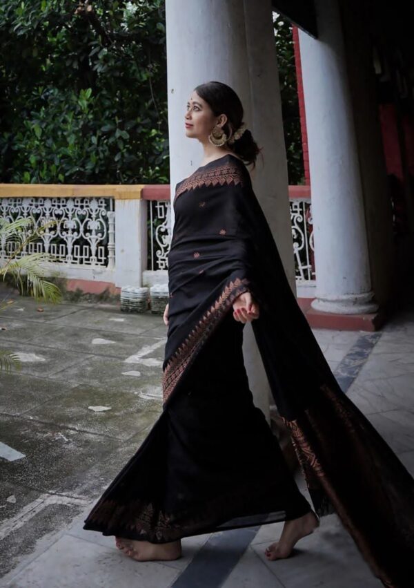Midnight Elegance – Black Soft Lichi Silk Jacquard Saree with Copper Zari Weaving - Image 4