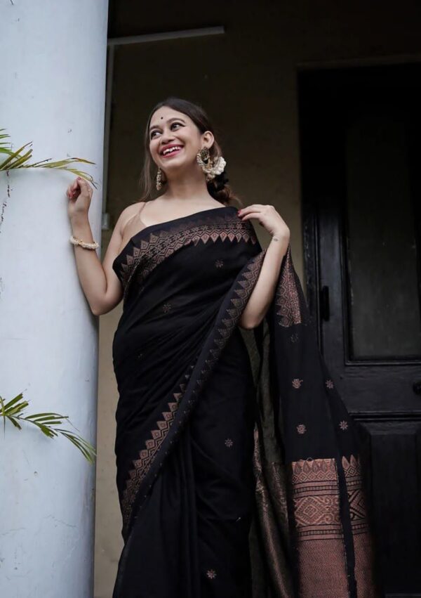 Midnight Elegance – Black Soft Lichi Silk Jacquard Saree with Copper Zari Weaving - Image 3