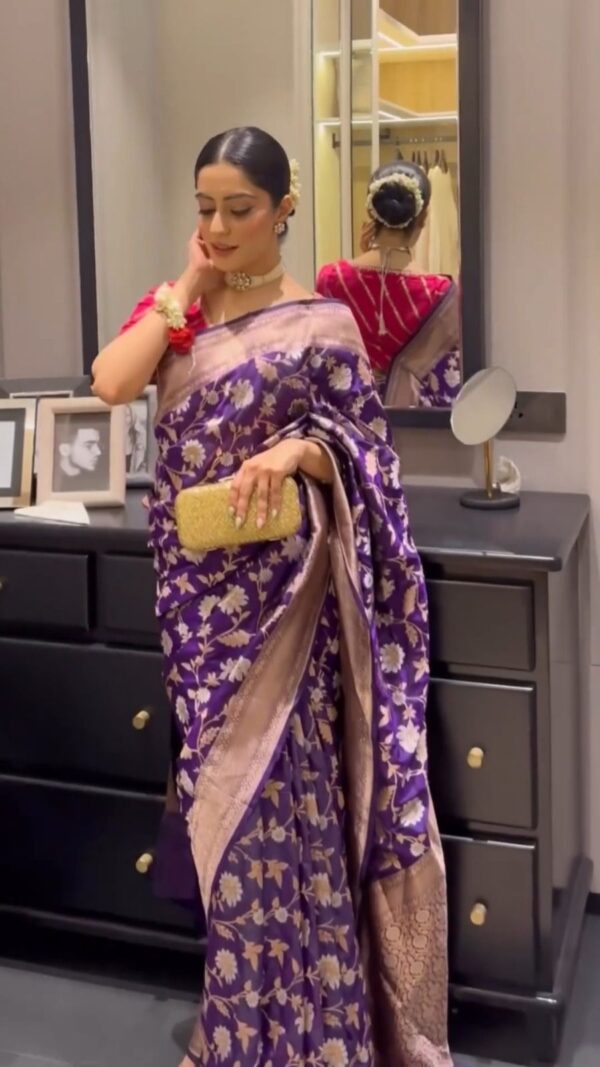 Majestic Purple Banarasi Silk Jacquard Intricate Floral Zari Weaving Saree - Image 4