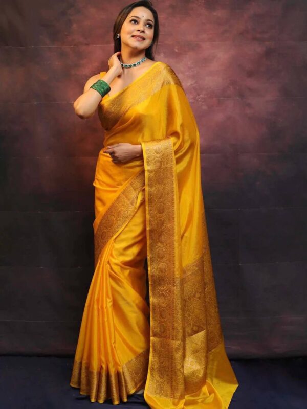 Radiant Yellow Kanjeevaram Lichi Silk Saree with Rich Gold Zari Border – A Regal Choice for Grand Occasions - Image 6