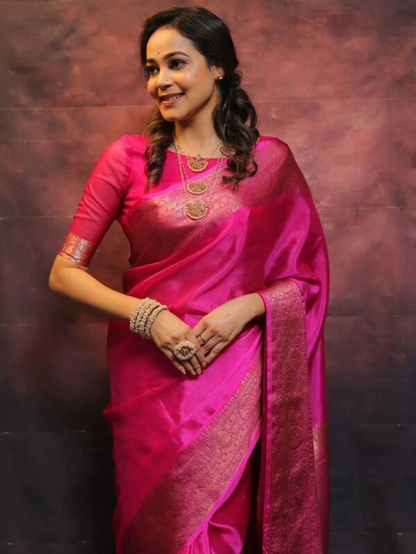 Radiant Rani Pink Kanjeevaram Lichi Silk Saree with Rich Zari Border – A Regal Choice for Festive Elegance - Image 4