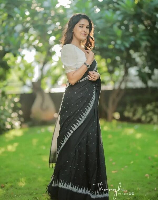 Soft Linen Black Colours Digital Print Design  Ready To Wear Saree With Unstitched Blouse - Image 3
