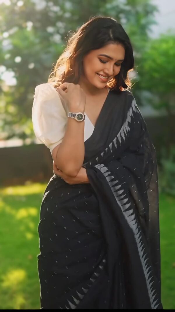 Soft Linen Black Colours Digital Print Design  Ready To Wear Saree With Unstitched Blouse - Image 5