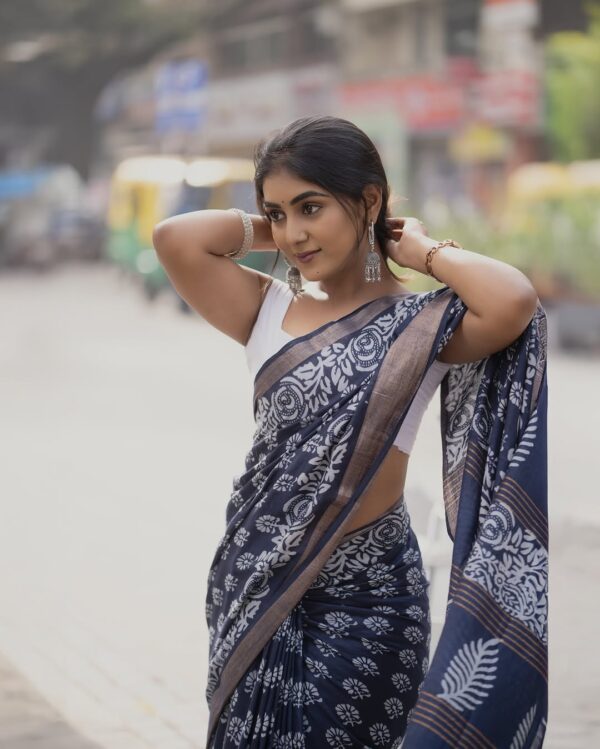 Dark Blue Handblock Print Ready-to-Wear Soft Linen Silk Saree Withe Unstitched Blouse - Image 5