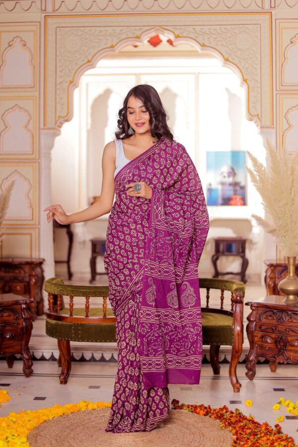Elegant Handblock Printed Ready-to-Wear Linen Saree With Unstitched Blouse - Image 3