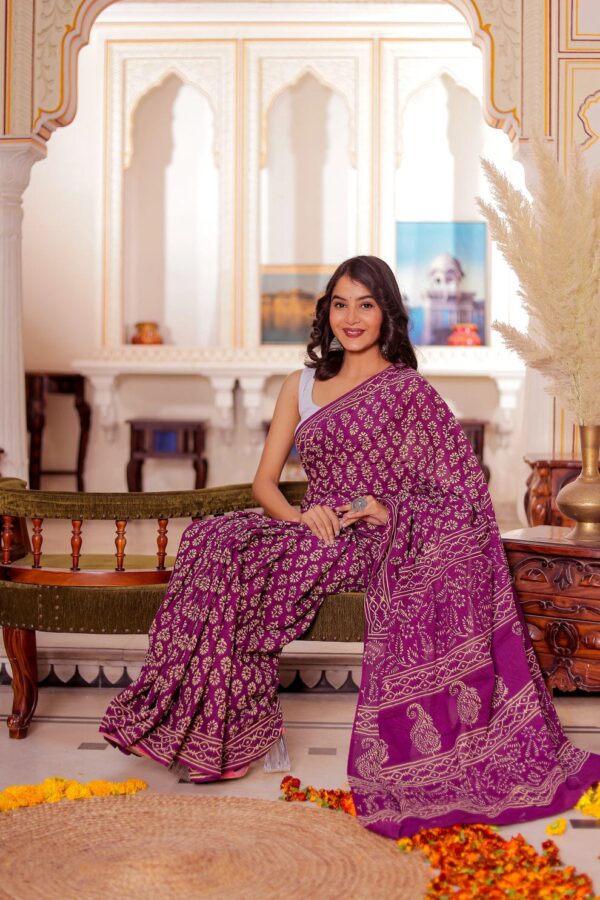 Elegant Handblock Printed Ready-to-Wear Linen Saree With Unstitched Blouse - Image 4