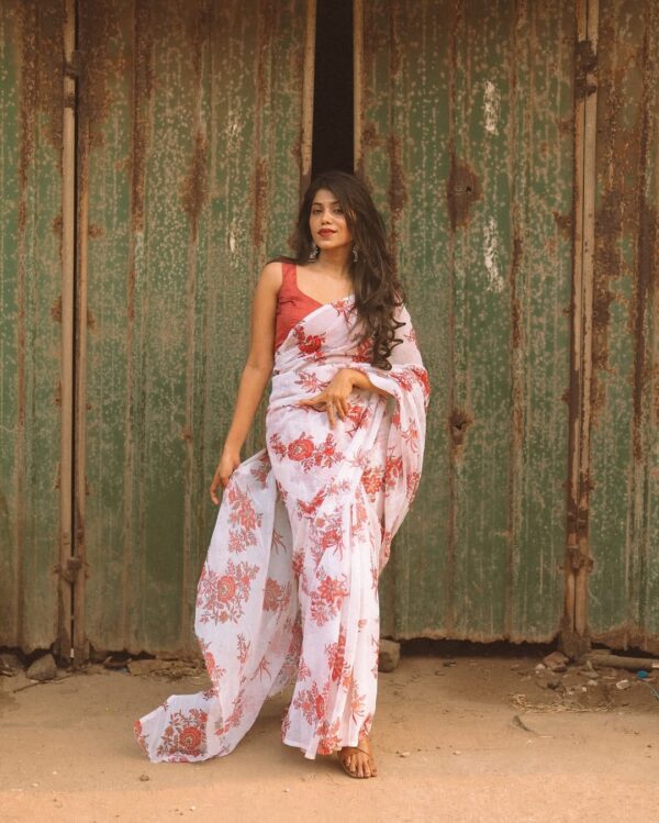 Ready-to-Wear White Georgette Saree with Red Floral Print – Elegant & Effortless - Image 6